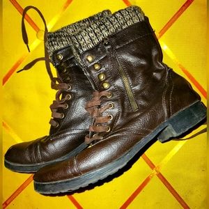 Women's size 8.5 boots